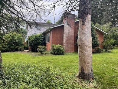 2100 Timson St, Johnstown, PA 15905 - photo 5