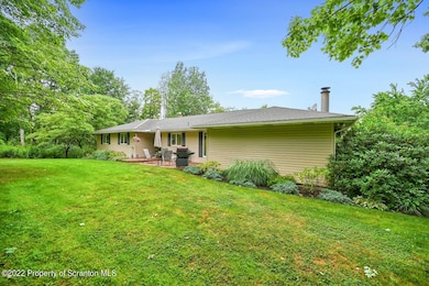 2708 Ledge Dr, Clarks Summit, PA 18411 - photo 2