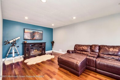 21 Kerry Dr, Hazlet, NJ 07730 - photo 5