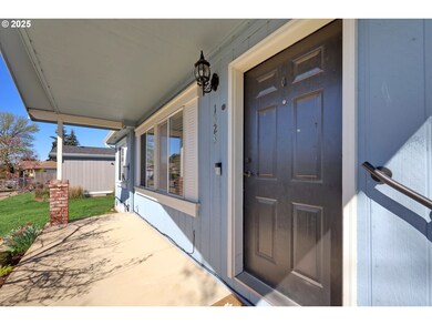 1323 Bramblewood Ln, Eugene, OR 97404 - photo 4