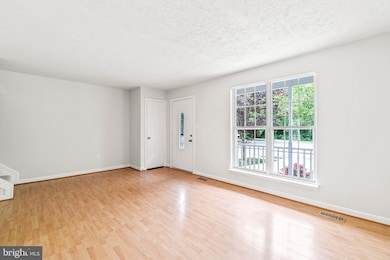 105 Eaton Ct, Stafford, VA 22554 - photo 4