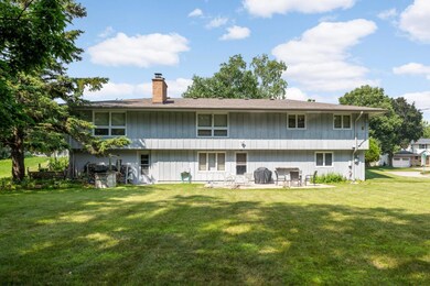 6617 Limerick Ln, Edina, MN 55439 - photo 4