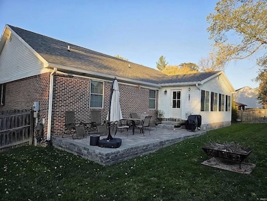 1109 Mccormack Dr, New Castle, IN 47362 - photo 3