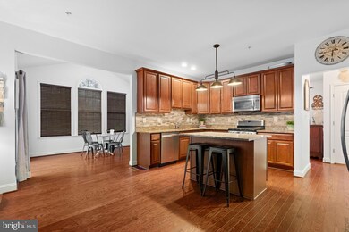 7510 Tottenham Dr, White Plains, MD 20695 - photo 6