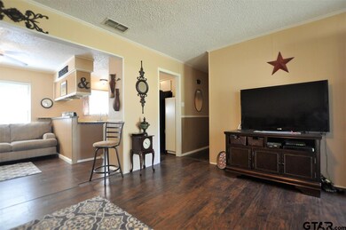 10613 Rolling Pines Dr, Tyler, TX 75707 - photo 4