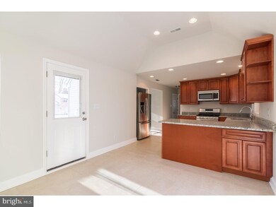 609 Otter Branch Dr, Magnolia, NJ 08049 - photo 7