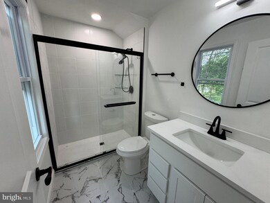 1223 Edenville Dr, District Heights, MD 20747 - photo 3