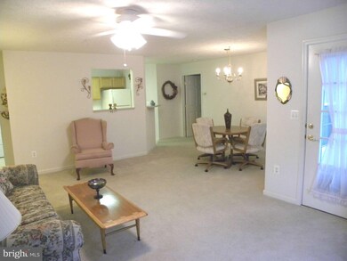 19 Brook Farm Ct unit H, Perry Hall, MD 21128 - photo 7