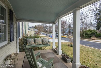 4607 Chestnut St, Bethesda, MD 20814 - photo 3