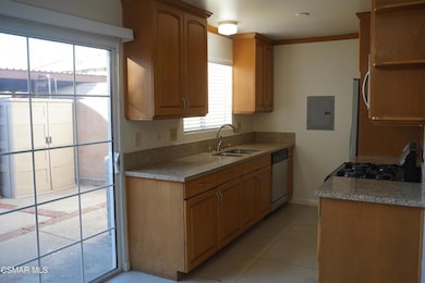 6621 Wilbur Ave unit 9, Reseda, CA 91335 - photo 6