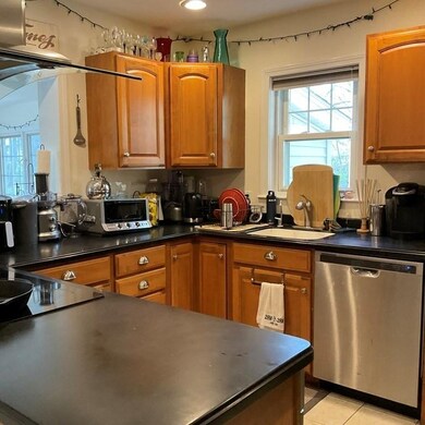 28 Charles St unit 1, Woburn, MA 01801 - photo 4