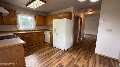 6721 E 12th Ave unit A, Anchorage, AK 99504 - photo 4