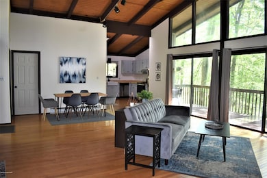 348 Valley Rd, Canadensis, PA 18325 - photo 7