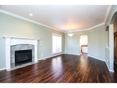 945 Old Orchard Ln, Springfield, OR 97477 - photo 6