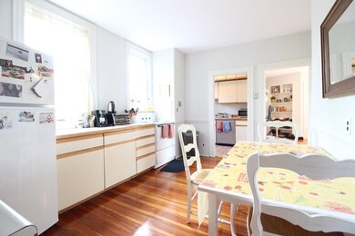 239 Allston St unit 3, Cambridge, MA 02139 - photo 3
