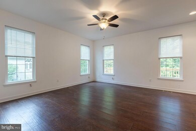 616 Lakeview Pkwy, Locust Grove, VA 22508 - photo 4