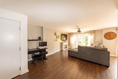 39 Hoyle Cir unit 39, Blackstone, MA 01504 - photo 3