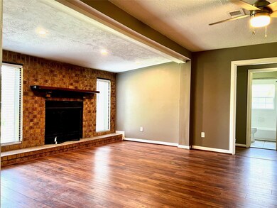 3022 Goodson Loop, Pinehurst, TX 77362 - photo 5