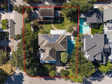 Nestled in desirable Harvard Heights, this outstanding home offers easy access to Heights amenities, top-rated schools, the Hike & Bike Trail system and Downtown Houston attractions.