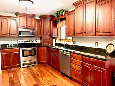 183 Maltese Rd, Effort, PA 18330 - photo 4