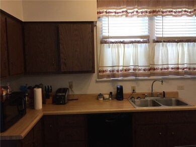 307 5th Ave, New Kensington, PA 15068 - photo 6