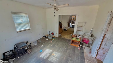 919 Argyle Ct, Burlington, IA 52601 - photo 5