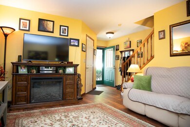 76 Montcalm Avenue-14