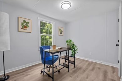 large-0197a1d9-7afb-7329-9c60-51d5b13804