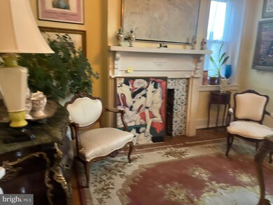 206 E Biddle St, Baltimore, MD 21202 - photo 5