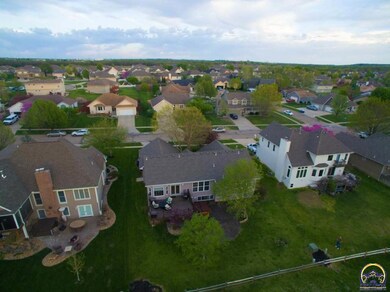 4201 SW Stone Ave, Topeka, KS 66610 - photo 2