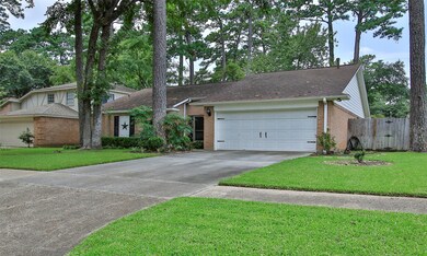 15035 Forest Lodge Dr, Houston, TX 77070 - photo 2