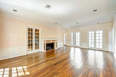 11640 Arrowwood Cir, Houston, TX 77063 - photo 7