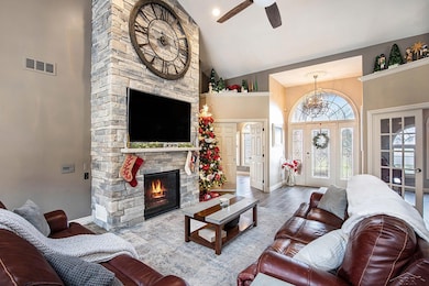 3055 Shyre Cir, Davison, MI 48423 - photo 4