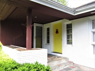 17 Brentwood Dr, Holden, MA 01520 - photo 3