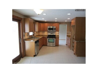 13820 Rustic Dr, North Royalton, OH 44133 - photo 5