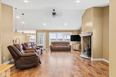 6385 E County Road 1000 N, Butlerville, IN 47223 - photo 3