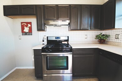 745 Maravillas St, El Paso, TX 79928 - photo 6