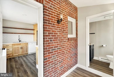 133 Spring Valley Rd, Reading, PA 19605 - photo 6