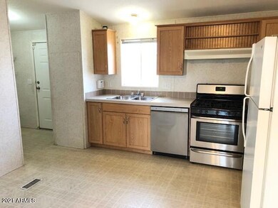 7826 E Juanita Ave, Mesa, AZ 85209 - photo 6