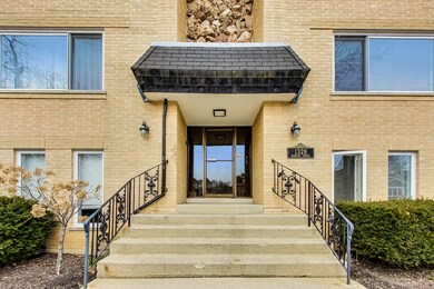 1328 Webford Ave unit 307, Des Plaines, IL 60016 - photo 4
