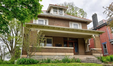 2-Front Exterior (2)