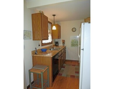 79 Pomeroy Terrace, Northampton, MA 01060 - photo 6