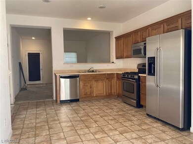 6076 Sombria Ridge Ave, Las Vegas, NV 89139 - photo 7