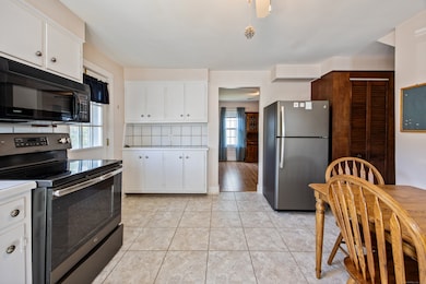 210 S Elm St, Wallingford, CT 06492 - photo 6