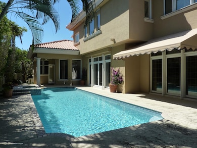 254 Atlantic - pool