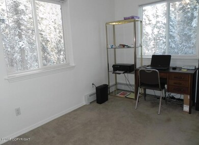 2nd bedroom
