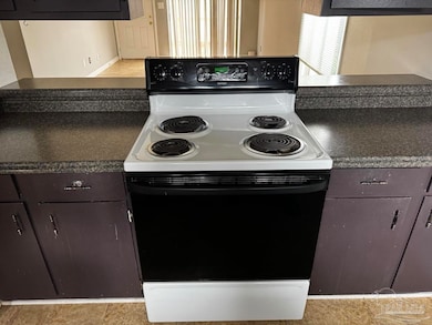 1460 Bakalane Ct unit A, Pensacola, FL 32504 - photo 4