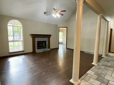 9 W Forest Ct, Conroe, TX 77384 - photo 7