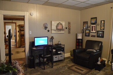 157 Phillips St, Methuen, MA 01844 - photo 5