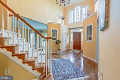 15290 Surrey House Way, Centreville, VA 20120 - photo 3